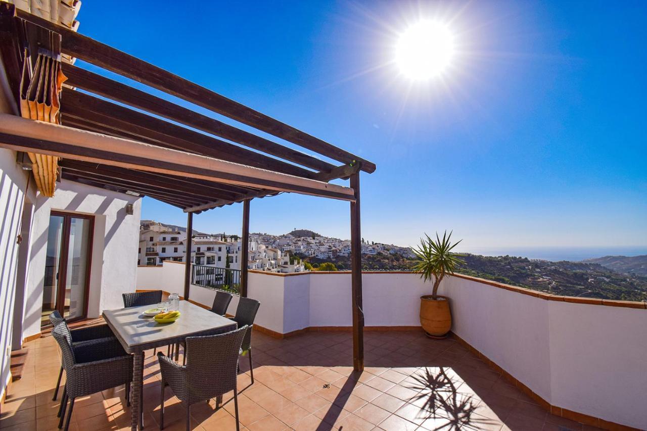 Penthouse 17a, 2 Bedroom, Pool, Large Terrace And Amazing Views In The Center Of Hansonholiday Appartement *