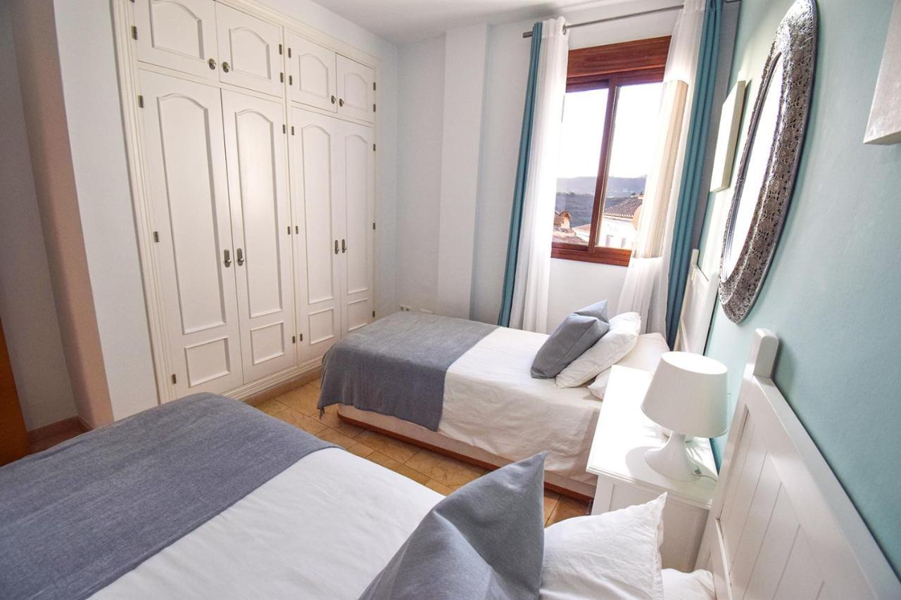 Penthouse 17a, 2 Bedroom, Pool, Large Terrace And Amazing Views In The Center Of Hansonholiday Appartement *