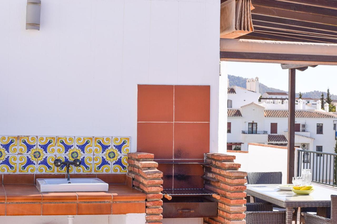 Appartement Penthouse 17a, 2 Bedroom, Pool, Large Terrace And Amazing Views In The Center Of Hansonholiday *